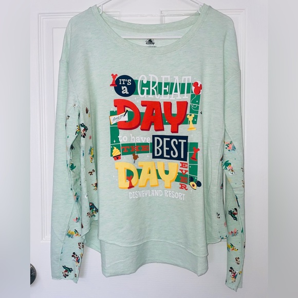 Disney Tops - Disney long sleeve tee (S)